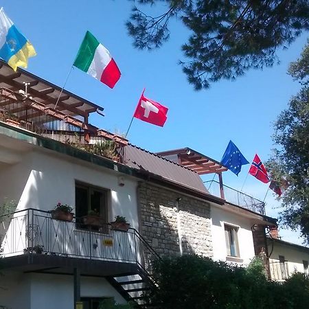 Casa Furrer Aparthotel Тирения Екстериор снимка