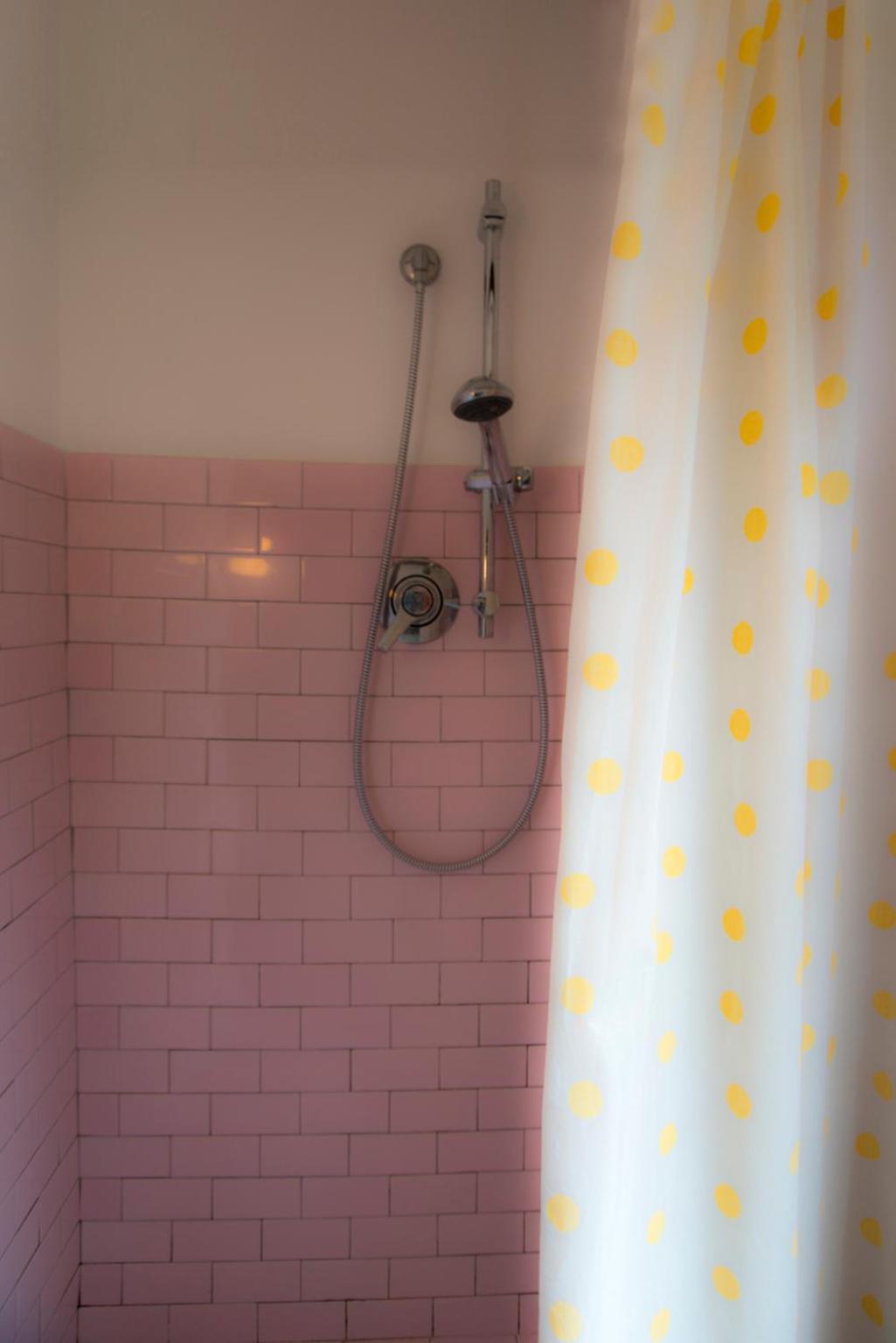 Casa Furrer Aparthotel Тирения Стая снимка