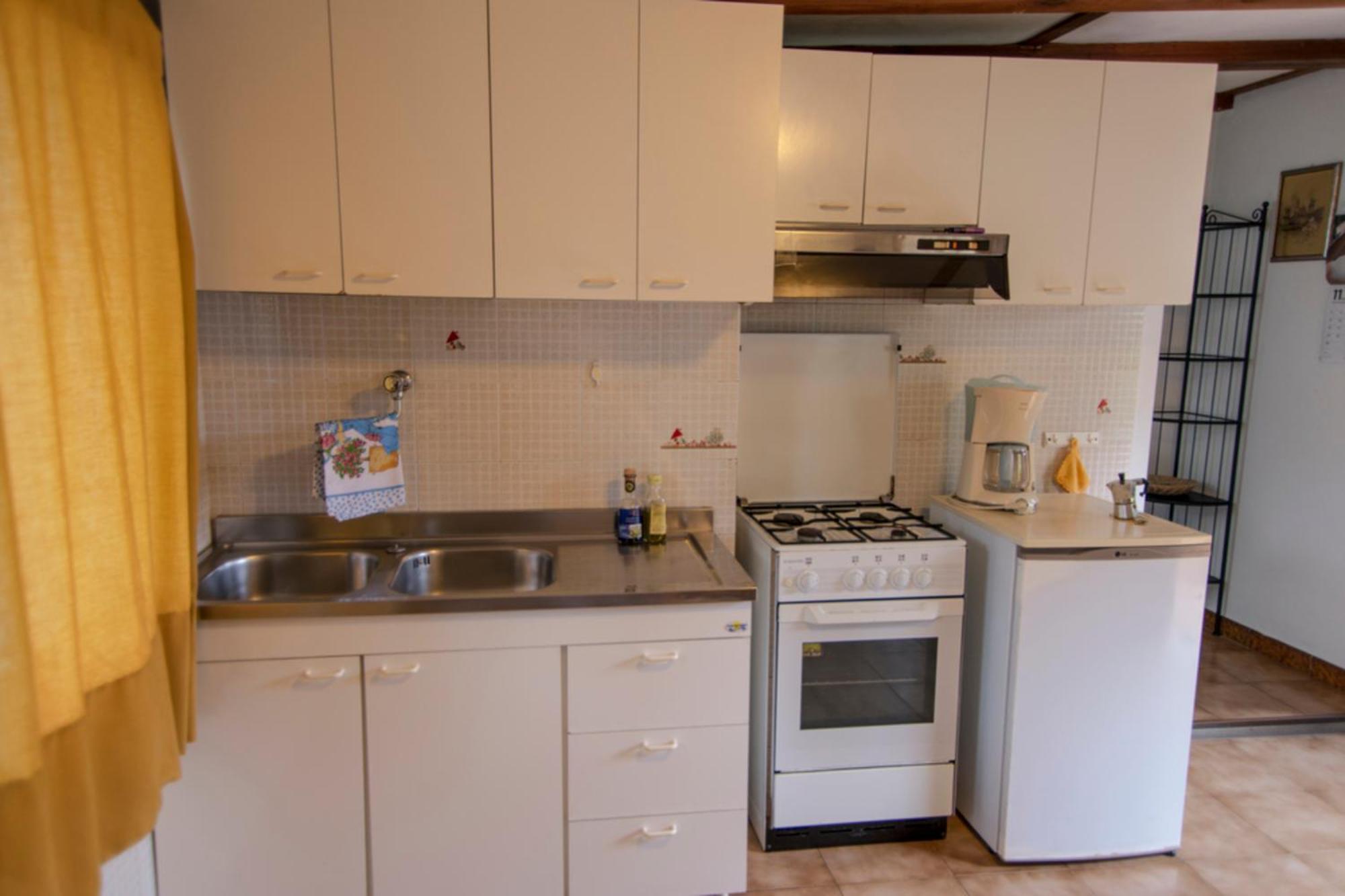 Casa Furrer Aparthotel Тирения Стая снимка