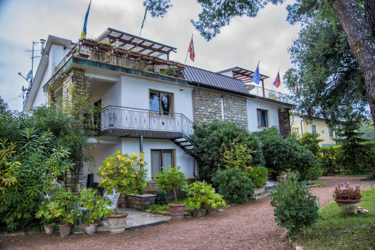 Casa Furrer Aparthotel Тирения Екстериор снимка