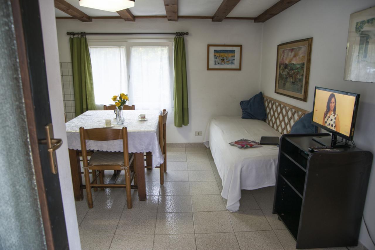 Casa Furrer Aparthotel Тирения Екстериор снимка