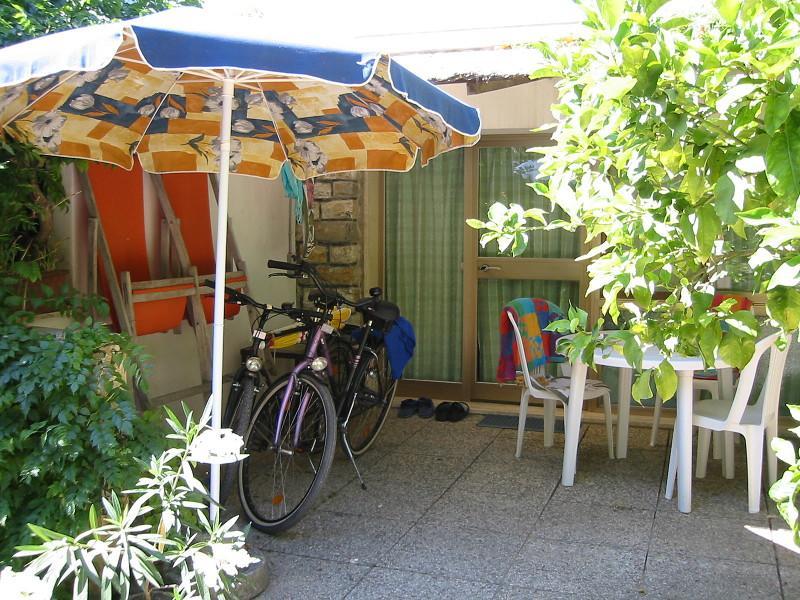 Casa Furrer Aparthotel Тирения Екстериор снимка